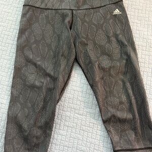 Adidas workout capris with Geometric Design